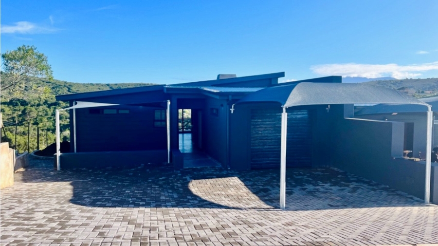 3 Bedroom Property for Sale in Bergsig Western Cape